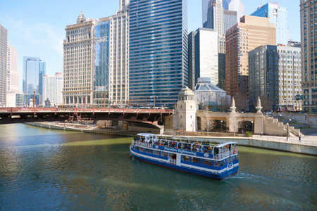 CHICAGO, IL - CIRCA MARCH, 2016: Chicago River in the daytime. The Chicago River is a system of rivers and canals that runs through the city of Chicago, including its center.のeditorial素材