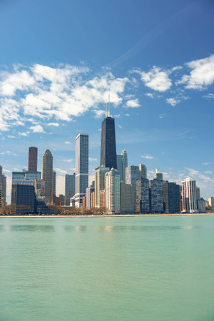 CHICAGO, IL - CIRCA APRIL, 2016: view of Chicago in the daytime. Chicago is the third most populous city in the United States.のeditorial素材