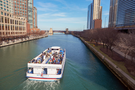 CHICAGO, IL - CIRCA MARCH, 2016: Chicago River in the daytime. The Chicago River is a system of rivers and canals that runs through the city of Chicago, including its center.のeditorial素材