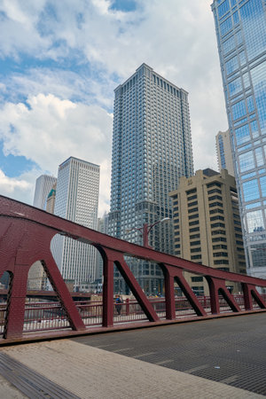 CHICAGO, IL - CIRCA MARCH, 2016: view of the bridge at Chicago downtown in the daytime. Chicago is the third most populous city in the United States.のeditorial素材