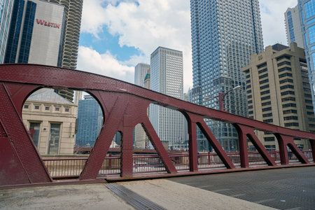 CHICAGO, IL - CIRCA MARCH, 2016: view of the bridge at Chicago downtown in the daytime. Chicago is the third most populous city in the United States.のeditorial素材