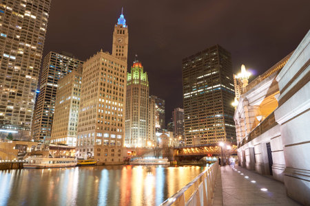 CHICAGO, IL - CIRCA APRIL, 2016: Chicago at night time. Chicago is the third most populous city in the United Statesのeditorial素材
