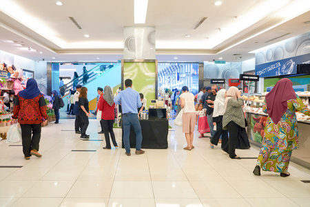 KUALA LUMPUR, MALAYSIA - MAY 09, 2016: inside of Suria KLCC. Suria KLCC is located in the Kuala Lumpur City Centre district. It is in the vicinity of the landmark the Petronas Towers.のeditorial素材