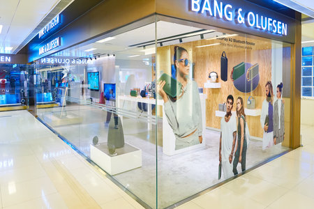 HONG KONG - CIRCA JANUARY, 2016: Bang & Olufsen store at a shopping mall in Hong Kong. Bang & Olufsen is a Danish consumer electronics company.のeditorial素材