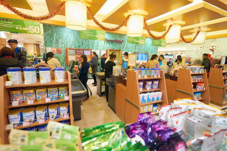 HONG KONG - CIRCA JANUARY, 2016: inside of ThreeSixty store in Elements shopping mall. ThreeSixty is Hong Kong's largest retailer of natural foods and organic foods.のeditorial素材