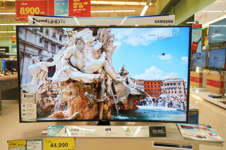 PATTAYA, THAILAND - FEBRUARY 22, 2016: inside of the Tesco Lotus hypermarket in Pattaya. Tesco Lotus is a hypermarket chain in Thailand operated by Ek-Chai Distribution System Co., Ltd.のeditorial素材