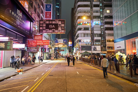 HONG KONG - 25 DECEMBER 2015: Kowloon at night. Kowloon is an area in Hong Kong comprising the Kowloon Peninsula and New Kowloon.のeditorial素材