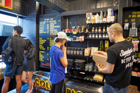 HONG KONG - OCTOBER 25, 2015: Sunday's Grocery store. Sunday's Grocery is a grocery store, located in Kennedy Town.のeditorial素材