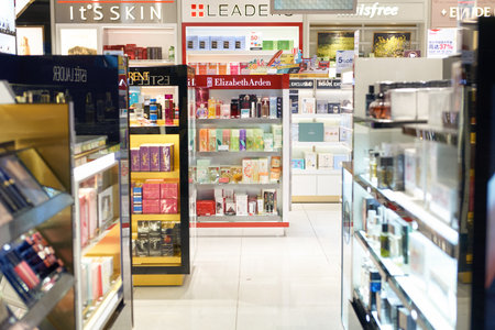 SINGAPORE - CIRCA SEPTEMBER, 2016: a cosmetics store at Changi Airport. Cosmetics, also known as make-up, are substances or products used to enhance the appearance or fragrance of the body.のeditorial素材