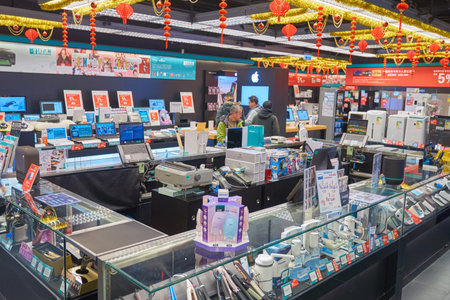 HONG KONG - CIRCA JANUARY, 2016: an electronic store at a shopping center in Hong Kong. Shopping is a widely popular social activity in Hong Kong.のeditorial素材