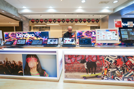HONG KONG - CIRCA JANUARY, 2016: an electronic store at a shopping center in Hong Kong. Shopping is a widely popular social activity in Hong Kong.のeditorial素材