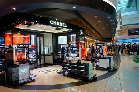 DUBAI, UAE - CIRCA NOVEMBER, 2016: Chanel store at Dubai International Airport.のeditorial素材