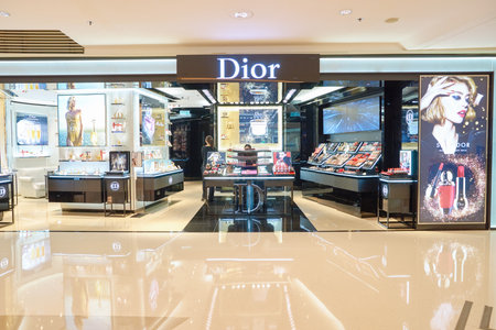 HONG KONG - CIRCA NOVEMBER, 2016: Dior store at the Elements shopping mall in Hong Kongのeditorial素材
