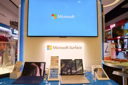 HONG KONG - CIRCA NOVEMBER, 2016: inside a electronics store in Hong Kong.のeditorial素材