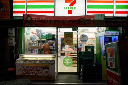 SEOUL, SOUTH KOREA - CIRCA MAY, 2017: 7-Eleven convenience store in Seoul. 7-Eleven is an international chain of convenience stores.のeditorial素材