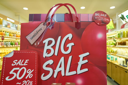 SEOUL, SOUTH KOREA - CIRCA MAY, 2017: discount sign at Innisfree shop in Seoul. Innisfree is a South Korean cosmetics brand owned by Amore Pacificのeditorial素材