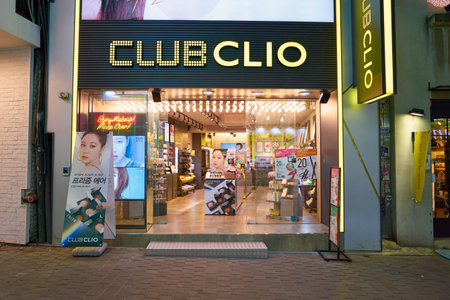 SEOUL, SOUTH KOREA - CIRCA JUNE, 2017: cosmetics shop in Seoul.のeditorial素材