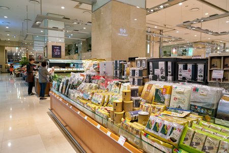 BUSAN, SOUTH KOREA - MAY 28, 2017: Super Market at Lotte Department Store in Busan.のeditorial素材