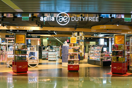 WARSAW, POLAND - CIRCA NOVEMBER, 2017: Duty Free store at Warsaw Chopin Airport.のeditorial素材