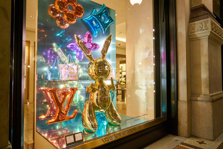 MILAN, ITALY - CIRCA NOVEMBER, 2017: a window display at Louis Vuitton store in Galleria Vittorio Emanuele II.のeditorial素材