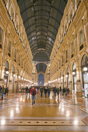MILAN, ITALY - CIRCA NOVEMBER, 2017: Galleria Vittorio Emanuele II in the nightのeditorial素材