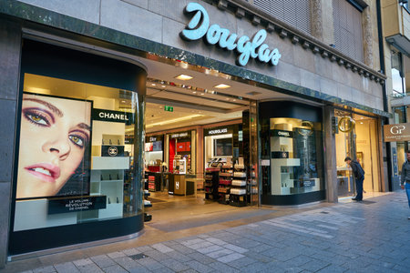 DUSSELDORF, GERMANY - CIRCA SEPTEMBER, 2018: entrance to Douglas store in Dusseldorf.のeditorial素材