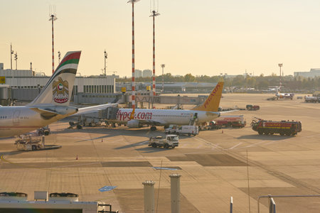 DUSSELDORF, GERMANY - CIRCA OCTOBER, 2018: aircrafts on tarmac at Dusseldorf Airport.のeditorial素材