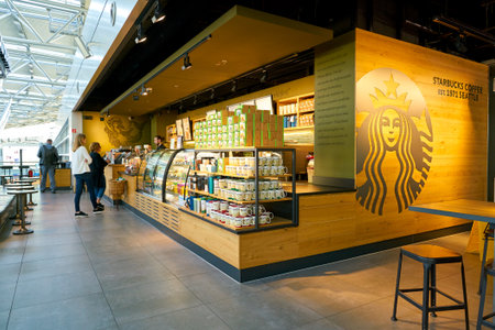 DUSSELDORF, GERMANY - CIRCA OCTOBER, 2018: Starbucks coffee shop in Dusseldorf airport.のeditorial素材