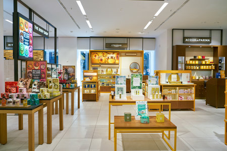 DUSSELDORF, GERMANY - CIRCA SEPTEMBER, 2018: interior shot of Galeria Kaufhof in Dusseldorf.のeditorial素材