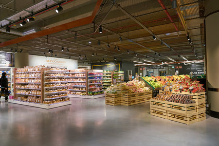 DUSSELDORF, GERMANY - CIRCA SEPTEMBER, 2018: interior shot of Zurheide supermarket in Dusseldorf.のeditorial素材