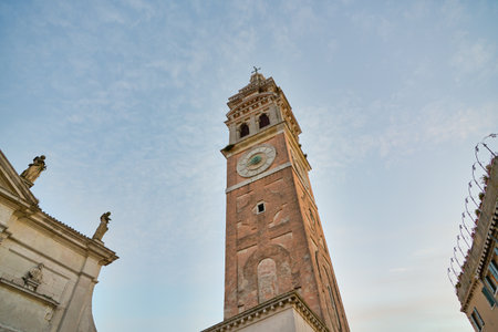 A clock tower located in Veniceの写真素材