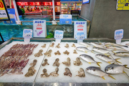 SHENZHEN, CHINA - CIRCA APRIL, 2019: chilled seafood on display at Carrefour Le Marche supermarket in Shenzhen.のeditorial素材