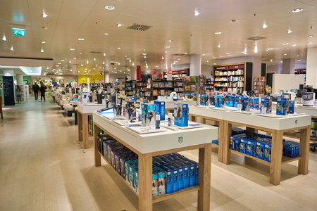 BERLIN, GERMANY - CIRCA SEPTEMBER, 2019: Philips electric shavers on display at the Kaufhaus des Westens (KaDeWe) department store in Berlin.のeditorial素材