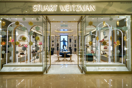 KUALA LUMPUR, MALAYSIA - CIRCA JANUARY, 2020: Stuart Weitzman storeÐ°front at Suria KLCC shopping mall in Kuala Lumpur.のeditorial素材