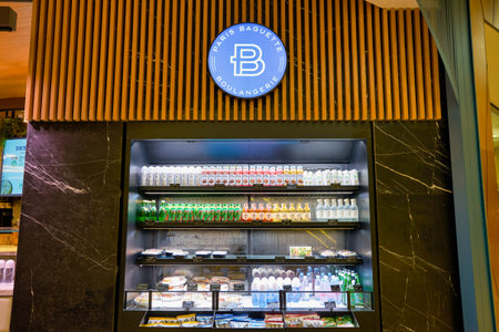 SINGAPORE - CIRCA JANUARY, 2020: ready-to-eat food on display at Paris Baguette in Singapore Changi Airport.のeditorial素材