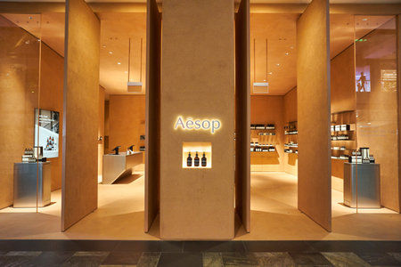 SINGAPORE - JANUARY 20, 2020: Aesop storefront in the Shoppes at Marina Bay Sands. Aesop is an Australian luxury skin care brand owned by Brazilian company Natura & Co.のeditorial素材