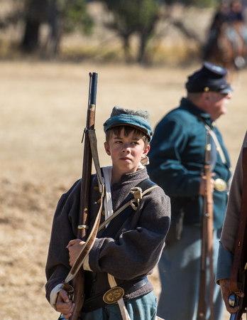 Confederate infantry, Civil War reenactment, Anderson, California.のeditorial素材