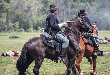 Civil War reenactment action at Dog Island, Red Bluff, California.のeditorial素材