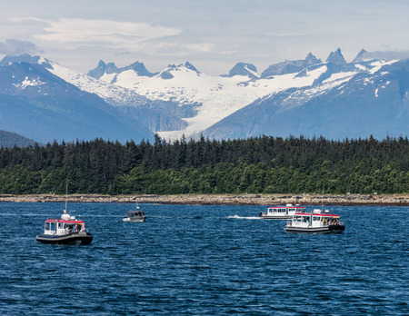 Whale watching boats off Admiralty Island, Alaska.のeditorial素材