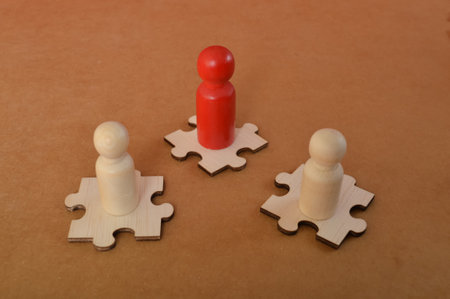 Leaders show the direction of the crowd, demonstrate influence, and empower others. The concept of business leadership involves leading a team towards a shared goal and providing guidance, support, and inspiration to enable the team to achieve its objectives.の写真素材