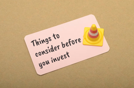 things to consider before you invest. Essential Considerations for Smart Investment Decisionsの写真素材