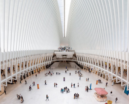 OCULUS, NEW YORK, USA, -SEPTEMBER 16, 2023.  The interior of The Oculus Transportation and retail building the World Trade Centre and Ground Zero site with shoppers and passengersのeditorial素材
