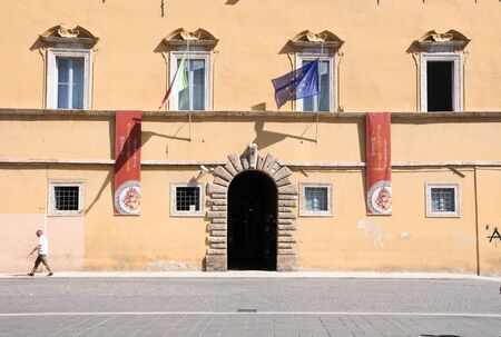 28 july 2014-ascoli piceno-italy-

palace of the town in the beautiful city of Ascoli Picenoのeditorial素材
