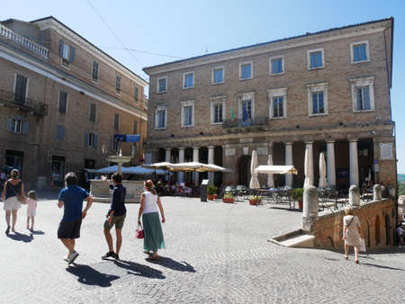 16 august 2020-urbino-italy-walk in the historic streets of urbinoのeditorial素材