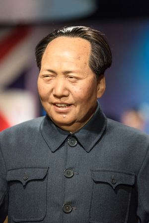 BANGKOK - JAN 29: A waxwork of Mao Zedong on display at Madame Tussauds on January 29, 2016 in Bangkok, Thailand. Madame Tussauds' newest branch hosts waxworks of numerous stars and celebrities.のeditorial素材