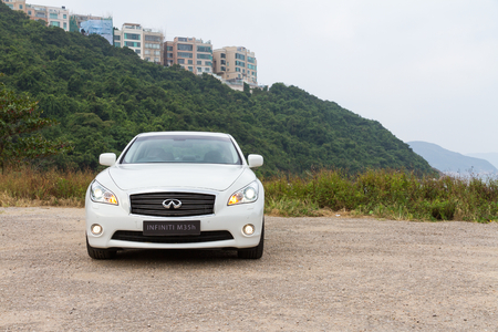 Infiniti M35h 2012, high grade hybrid sedan.のeditorial素材