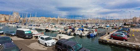 Marseille, France March 3 2013 : The view on basilica of Notre-Dame-de-la-Ga rde from the Old Port of Marseille on March 3 2013.のeditorial素材