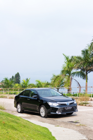 Hong Kong, China Oct 27, 2014 : Toyota Camry Hybrid 2014 test drive on Oct 27 2014 in Hong Kong.のeditorial素材