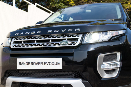 Hong Kong, China Jan 23, 2015 : Range Rover Evoque Autobiography 2015 Test Drive on Jan 23 2015 in Hong Kong.のeditorial素材