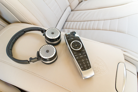Hong Kong, China Aug 4 2015 : Mercedes-Maybach S 500 2015 Headphone & Remote on Aug 4 2015 in Hong Kong.のeditorial素材